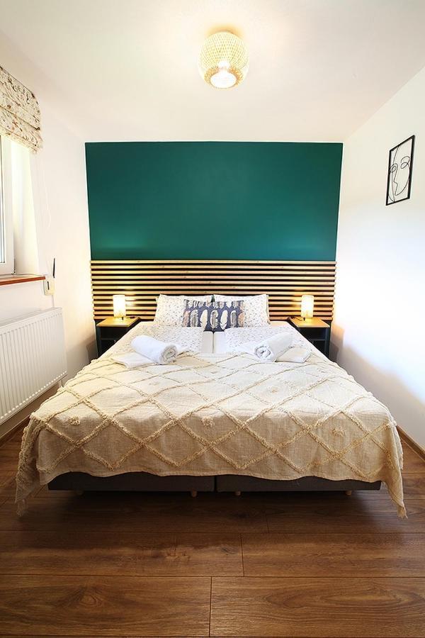 Dom Na Klonowym Wzgorzu Bed & Breakfast Stronie Slaskie Ngoại thất bức ảnh