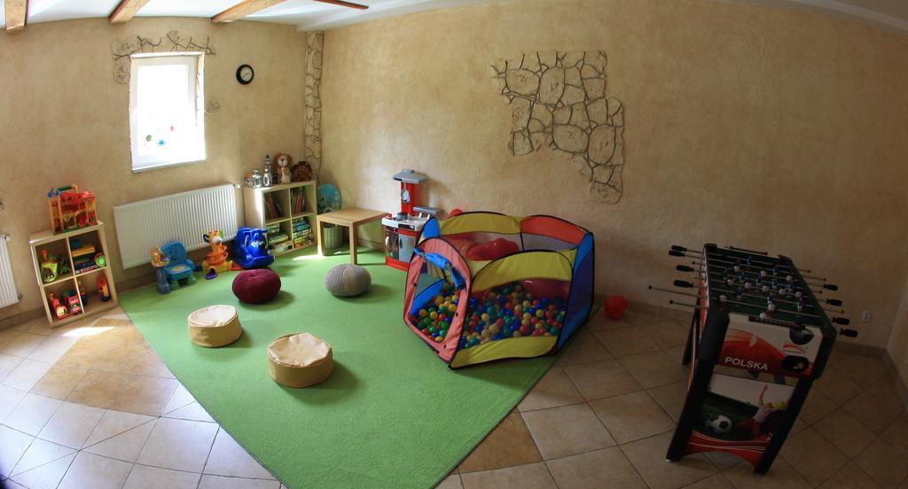 Dom Na Klonowym Wzgorzu Bed & Breakfast Stronie Slaskie Ngoại thất bức ảnh